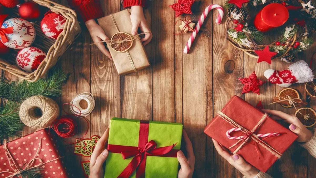 [2024 Guide]Best Christmas Gift Ideas for Women - Arzopa