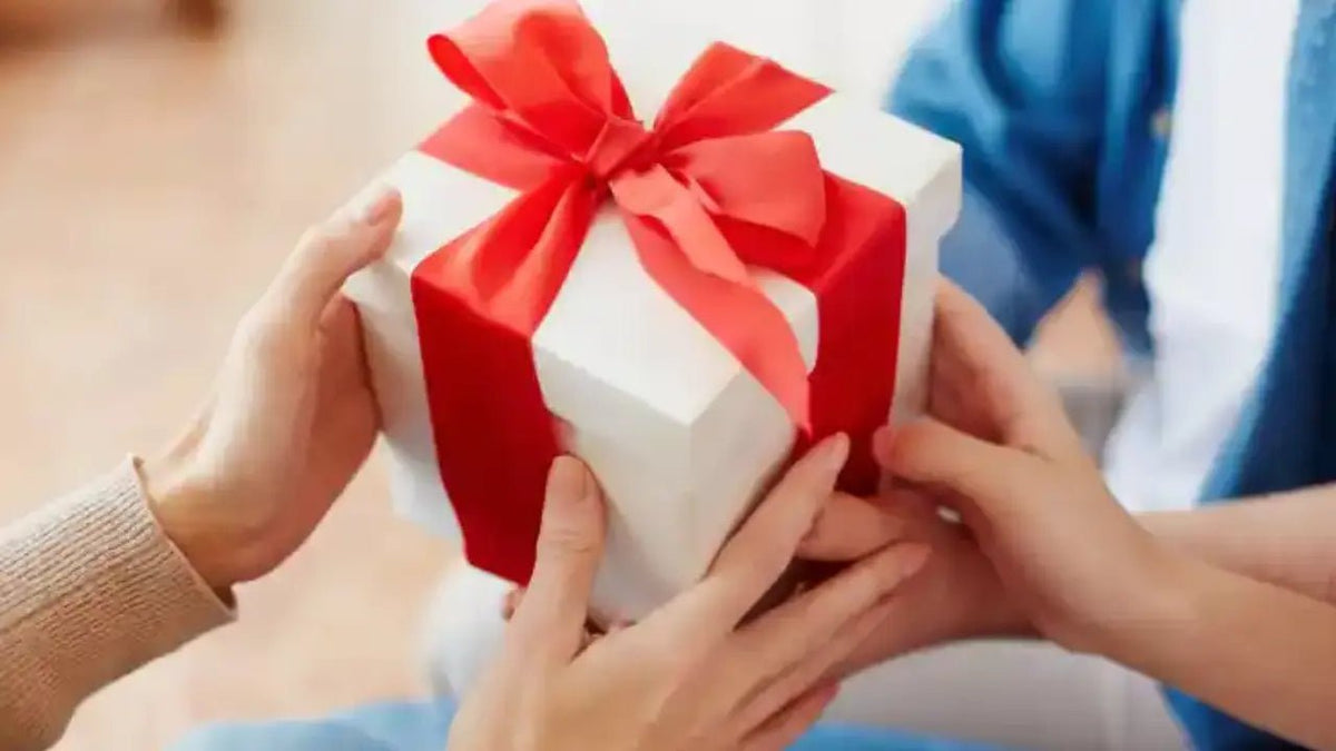 Best Guide to Find the Perfect Gift for Your Sister-in-Law - Arzopa