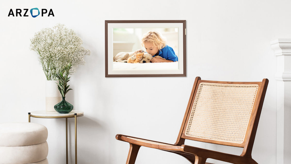 digital photo frames that can be used as murals