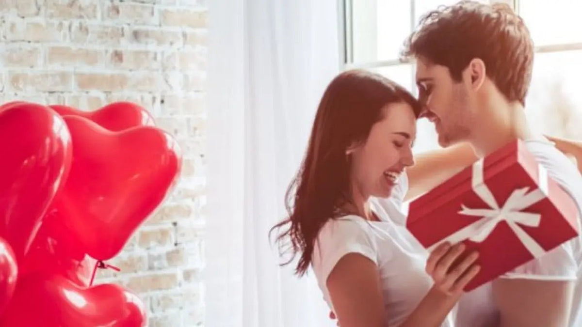 Gift Ideas for Your Wife That Will Make Her Day - Arzopa