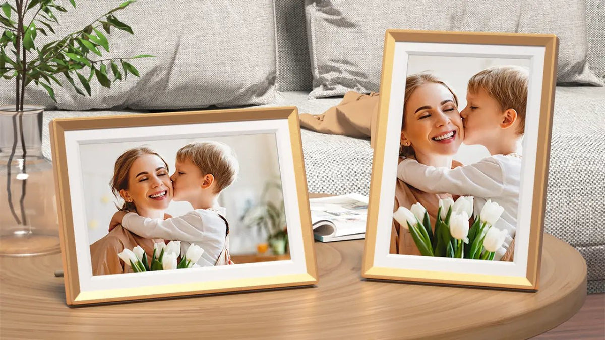 How to Pick the Best Digital Photo Frame for Mom? - Arzopa