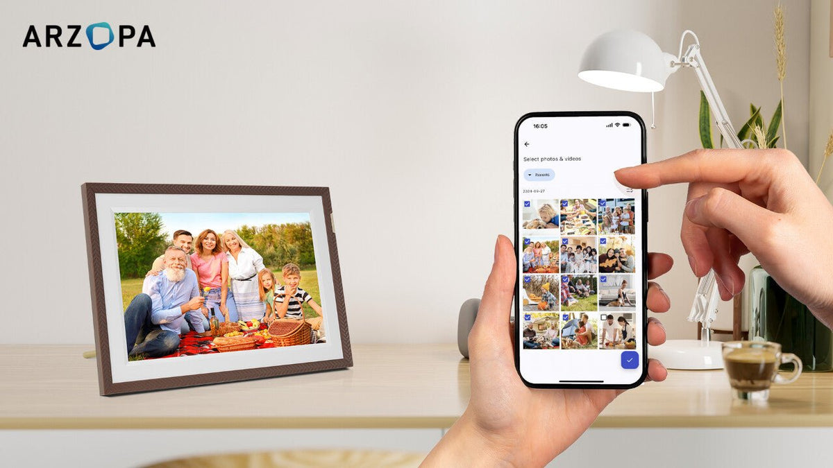 How to Put Pictures on Digital Photo Frame？ - Arzopa