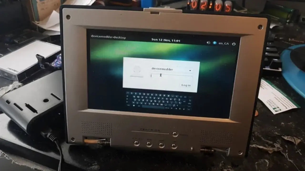 How to Use a Portable DVD Player as a Monitor？