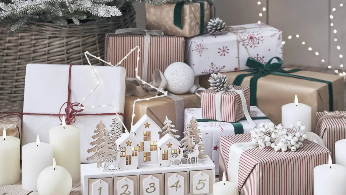 Small Christmas Gift Ideas-Thoughtful Gifting on a Budget - Arzopa