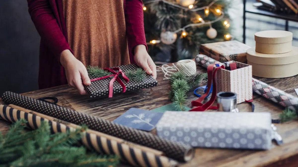 The Ultimate Guide to Family Gifts in 2025 - Arzopa